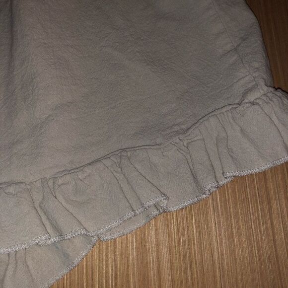 Tan Ruffle Hem Shorts - Picture 4 of 6